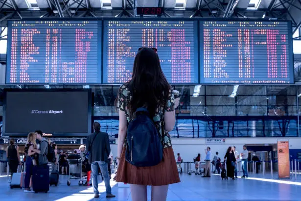 Transfert en taxi privé de l'aéroport de Faro vers les hôtels et destinations touristiques de l'Algarve.
