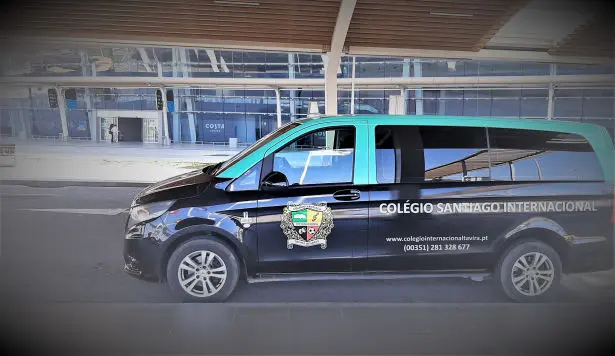 Motoristas de táxi experientes e confiáveis, especializados em transfers e tours turísticos em Tavira e Algarve.